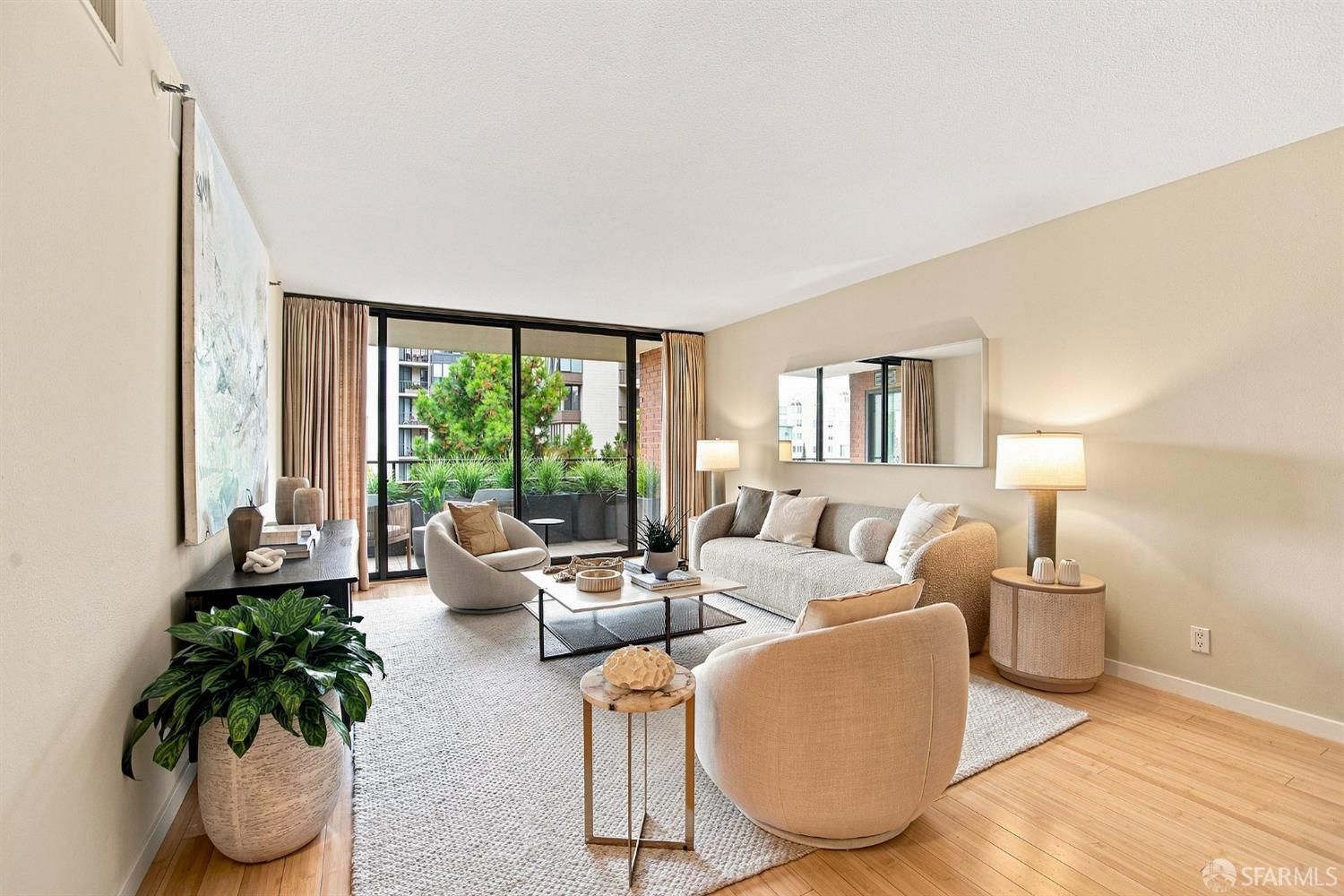 101 Lombard Street 303W