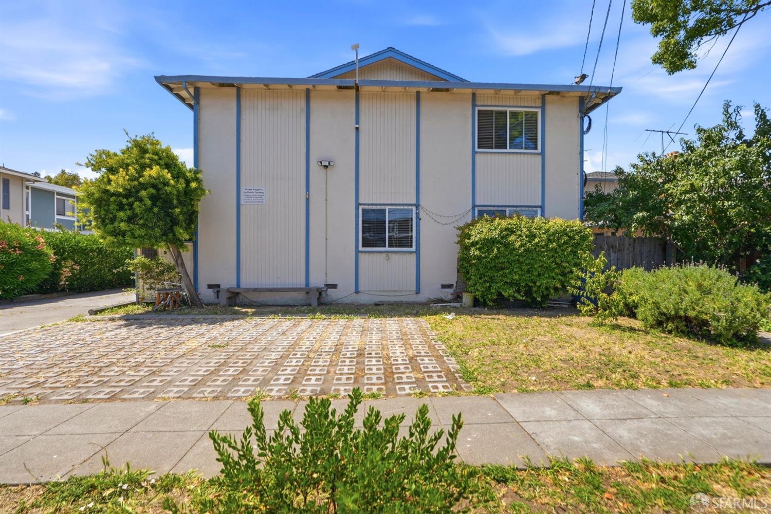 2108 Aldengate Way