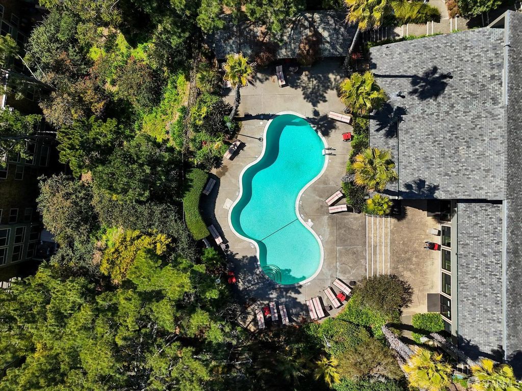 listing image 52