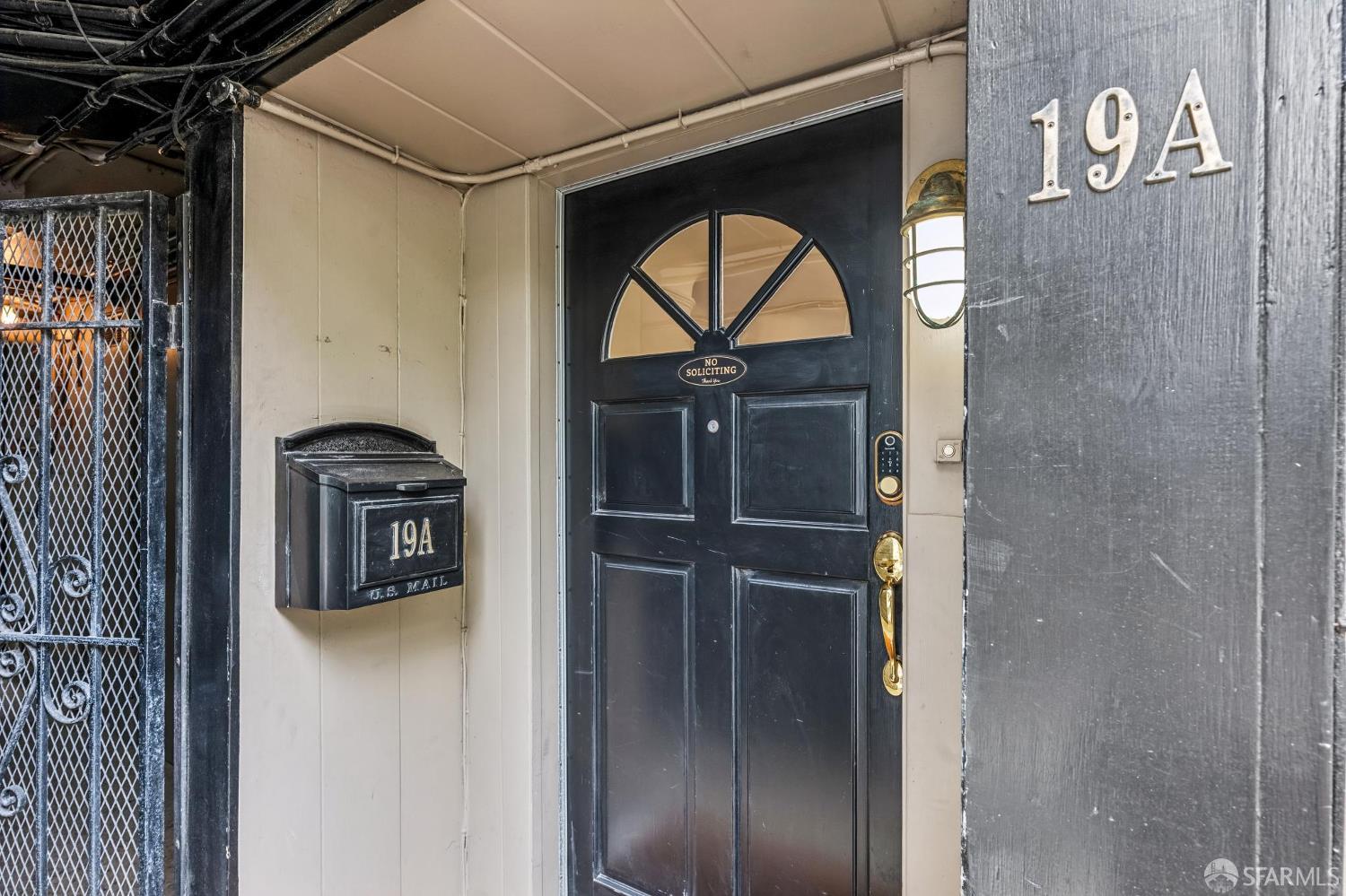 19 Alpine Terrace A
