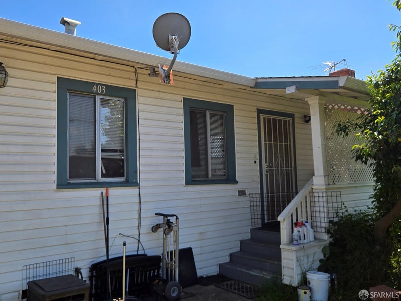 403 Smalley Avenue
