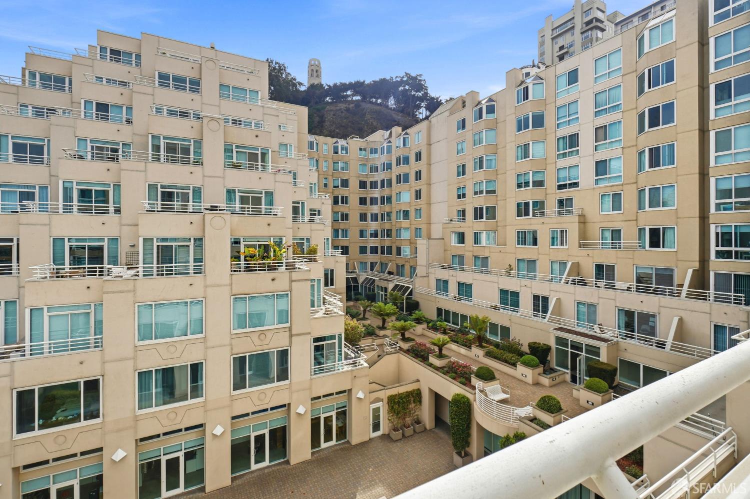 111 Chestnut Street 409