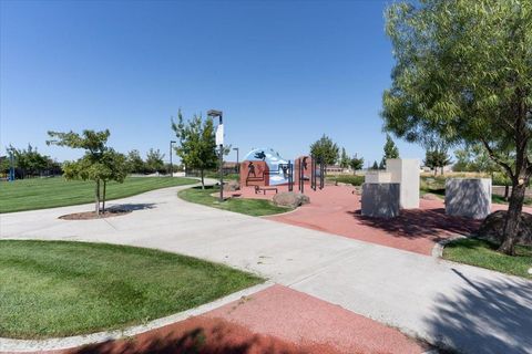 A home in Lathrop