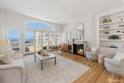 Property photo of 2139 Green Street I, San Francisco, CA 94123
