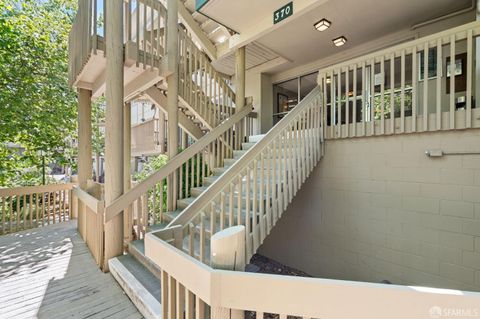 370 Imperial Way Unit 214, Daly City, CA 94015 - #: 425039157