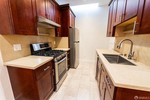 139 Jasper Place, San Francisco, CA 94133 - #: 426094488