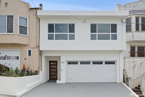 Property photo of 718 Brussels Street, San Francisco, CA 94134
