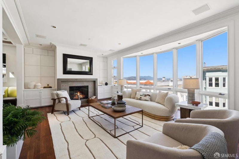 659 Greenwich Street