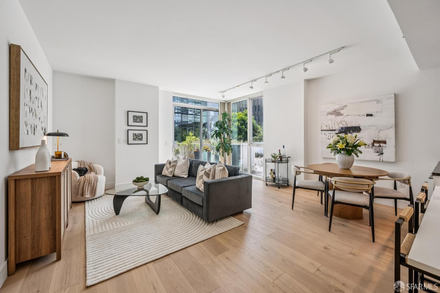 631 Folsom Street 2B