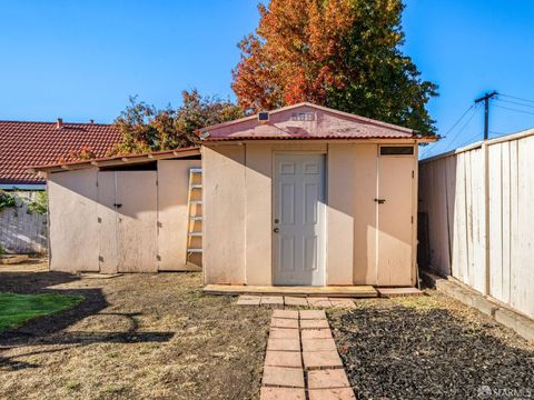 A home in El Sobrante