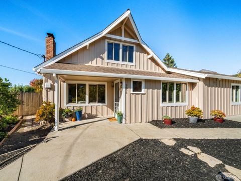 A home in El Sobrante