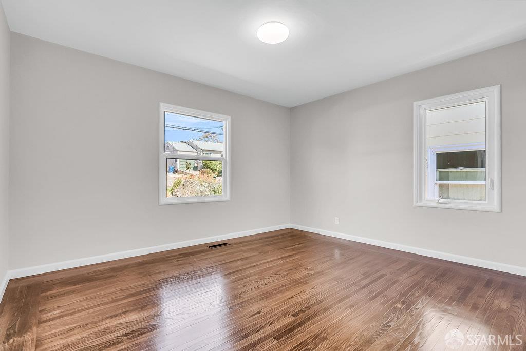 El Cerrito, California 94530, United States, 3 Bedrooms Bedrooms, ,1 BathroomBathrooms,Residential,Pending,188147