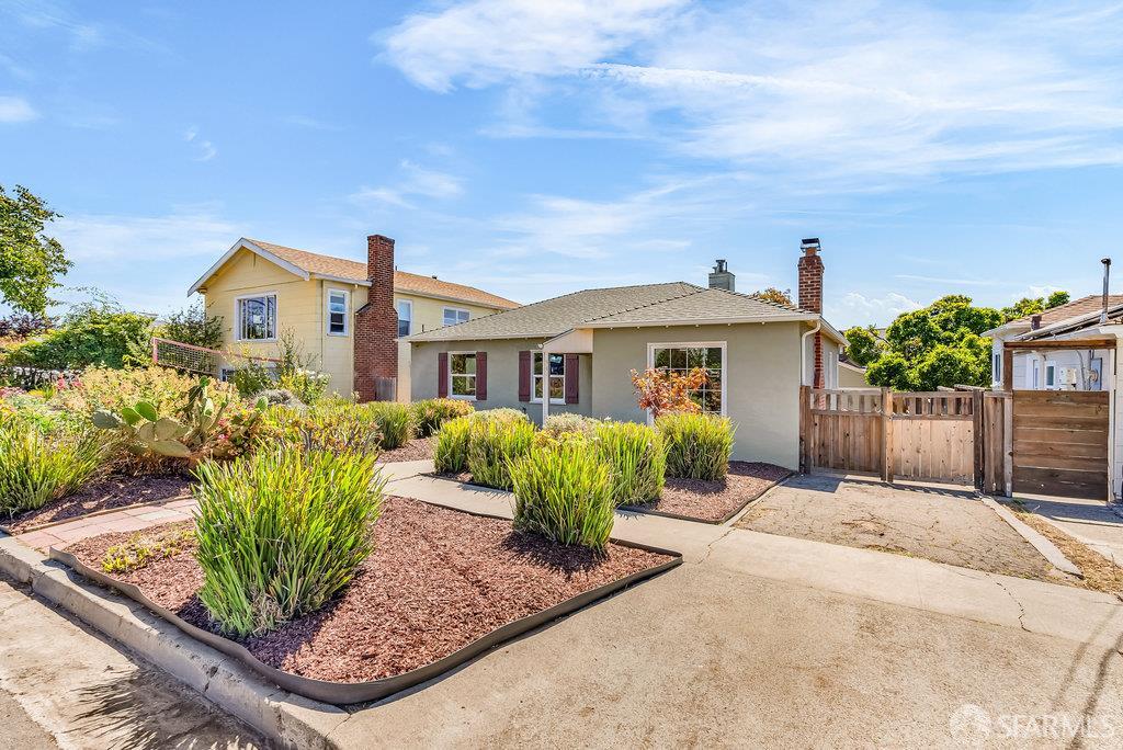 El Cerrito, California 94530, United States, 3 Bedrooms Bedrooms, ,1 BathroomBathrooms,Residential,Pending,188147