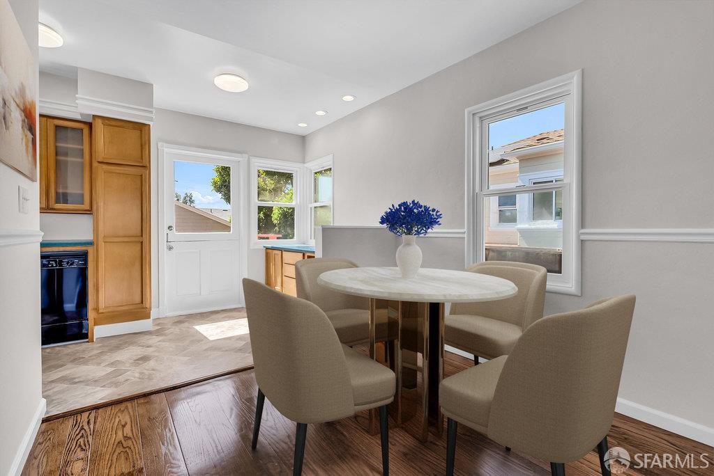 El Cerrito, California 94530, United States, 3 Bedrooms Bedrooms, ,1 BathroomBathrooms,Residential,Pending,188147