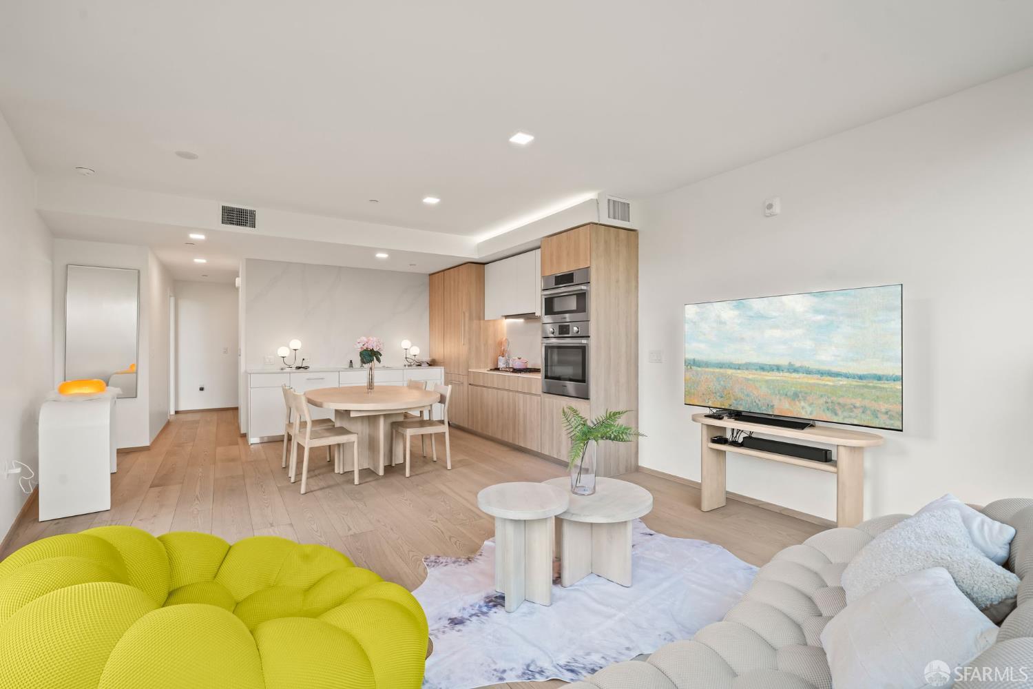 2238 Market Street 306