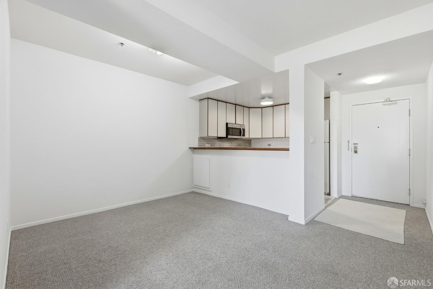 601 Van Ness Avenue 212