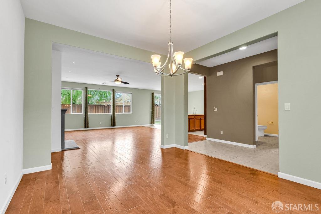 Oakley, California 94561, United States, 4 Bedrooms Bedrooms, ,3 BathroomsBathrooms,Residential,Pending,12140