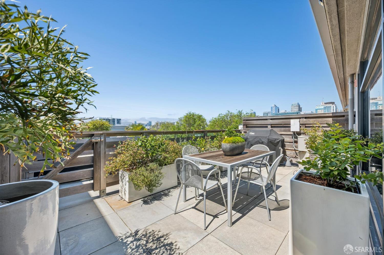 1 South Park Street 411