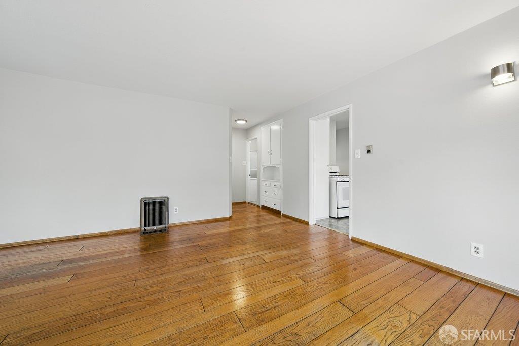 Albany, California 94706, United States, 2 Bedrooms Bedrooms, ,2 BathroomsBathrooms,Residential,Active,130444