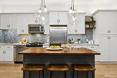66 Eureka Street San Francisco CA 94114