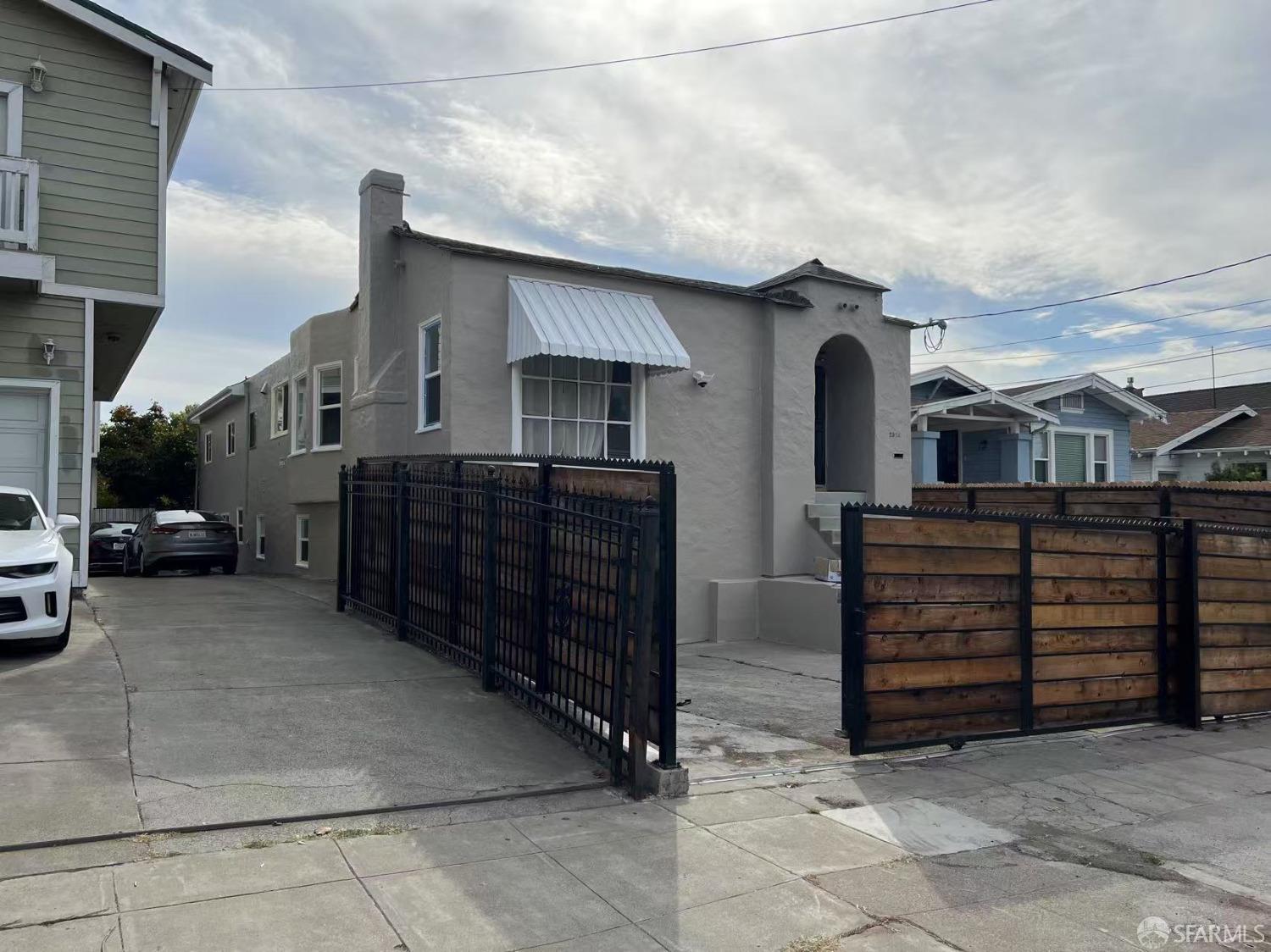 MLS: 425030507