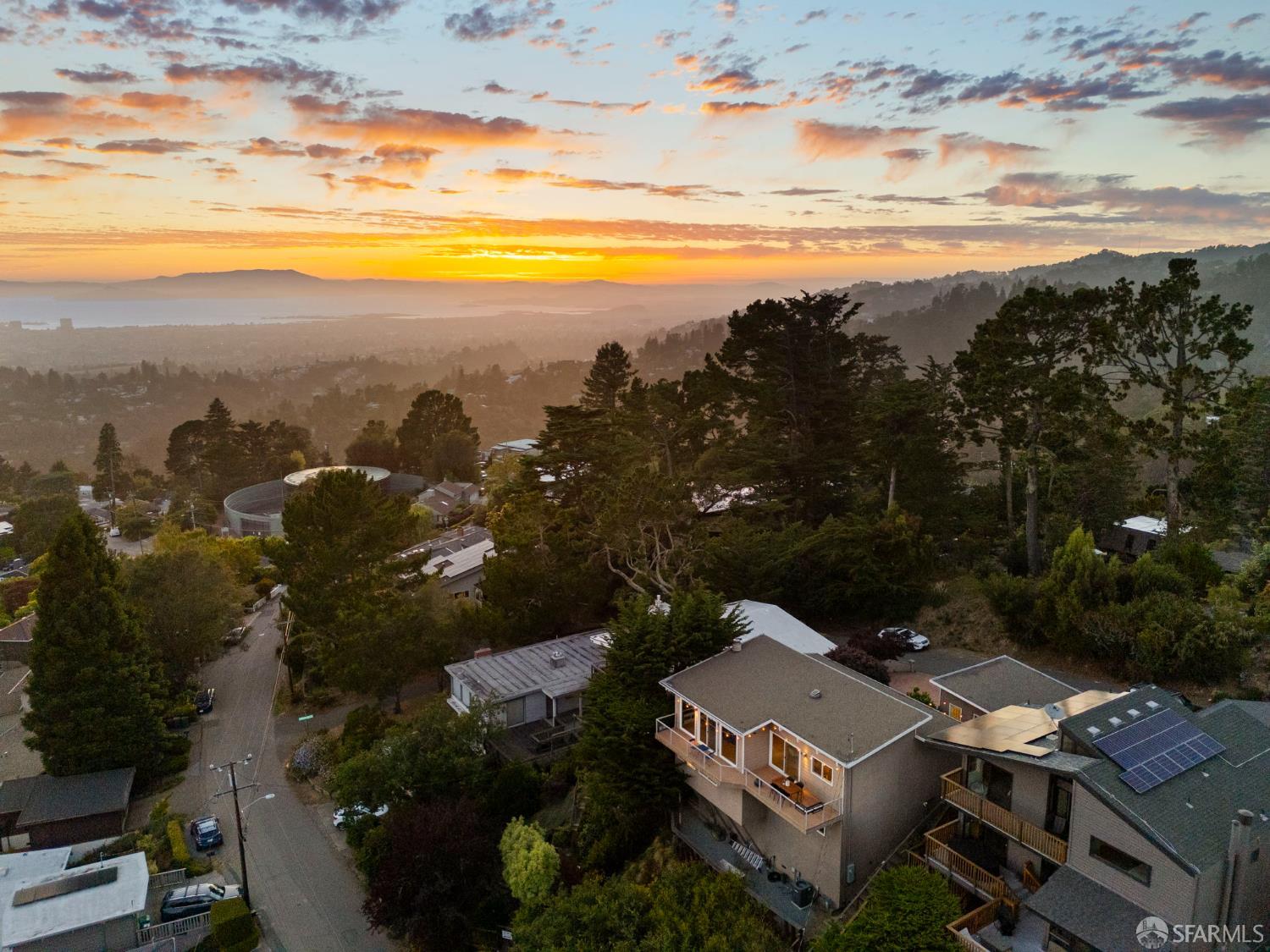 6639 Colton Blvd/ 6639 Morningstar Court