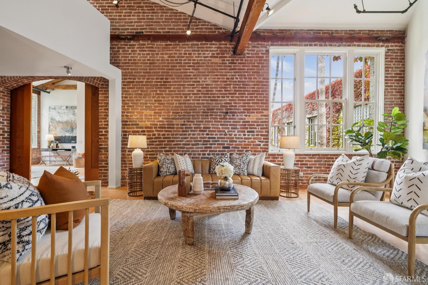 461 2nd Street