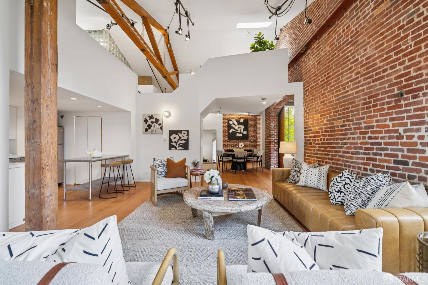 461 2nd Street 332C