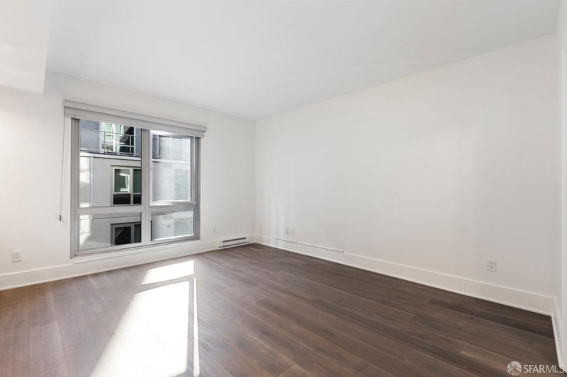 1075 Market Street 503