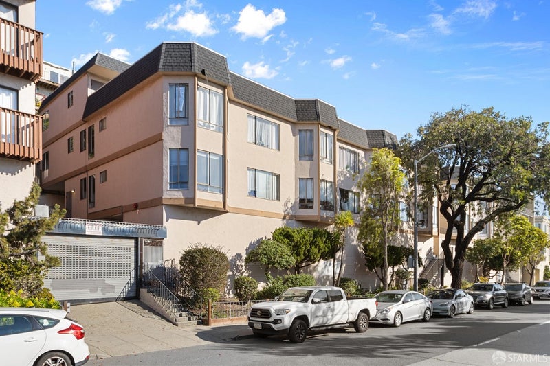 370 Monterey Boulevard 313