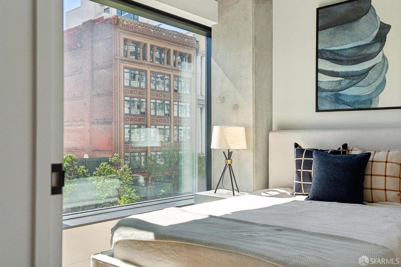 960 Market Street 807