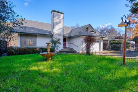 3 beds bed, 3 baths bath property at 17730 Pomo Trail, Clearlake Oaks, CA 95423
