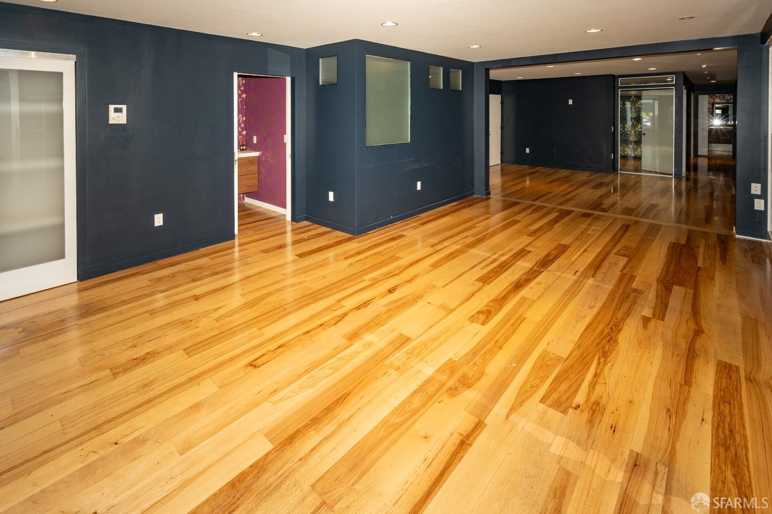 San Francisco, California 94103, United States, ,Residential,Active,81634