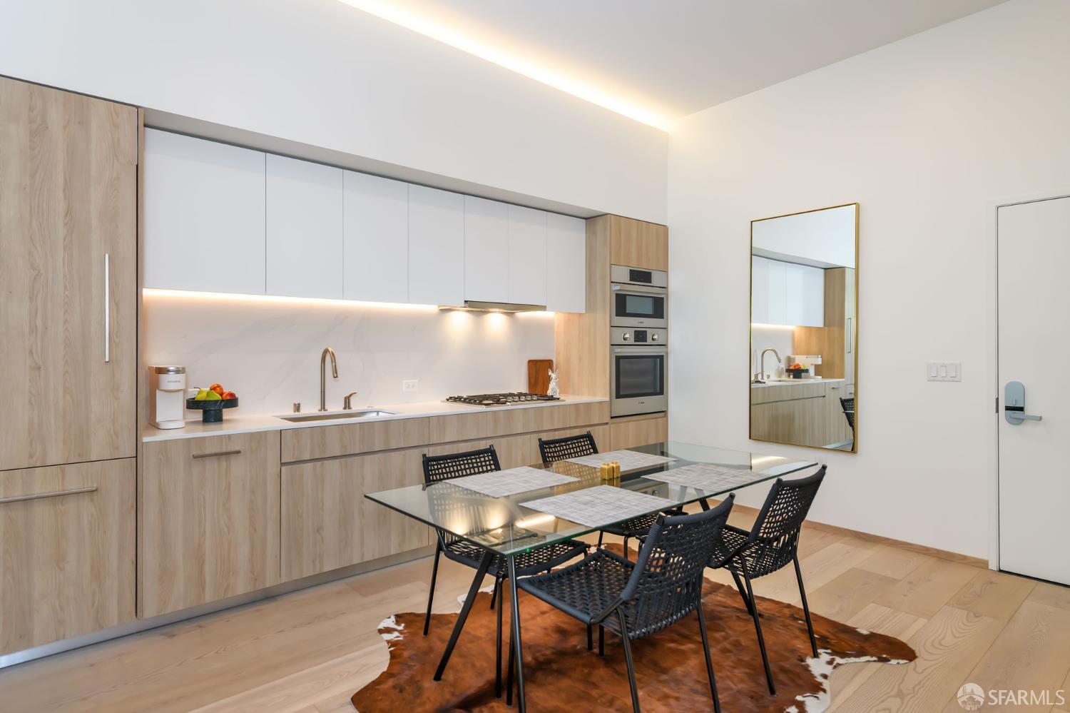 2238 Market Street 107