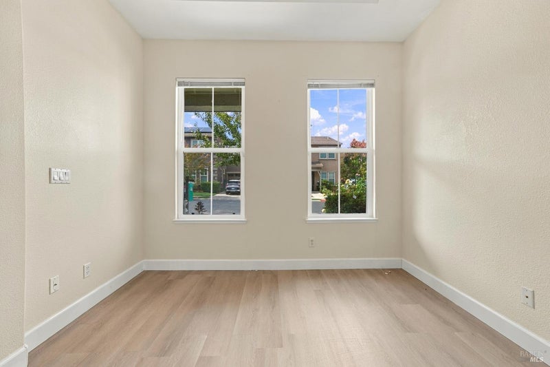 9212 Hallmark Place