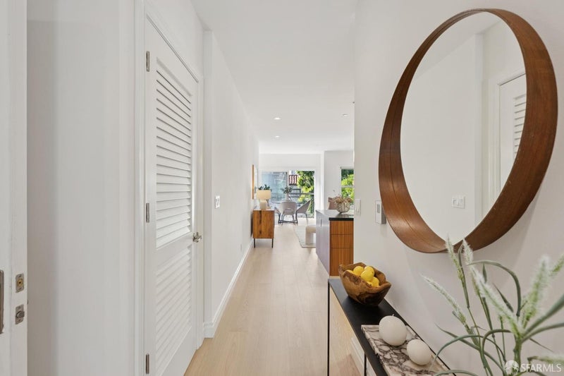 29 Oakwood Street 18