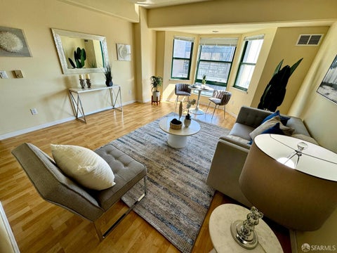 Property photo of 988 Franklin Street 431, Oakland, CA 94607