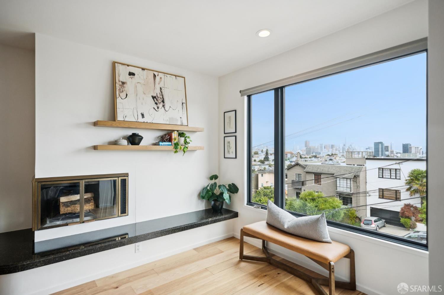 153 Divisadero Street