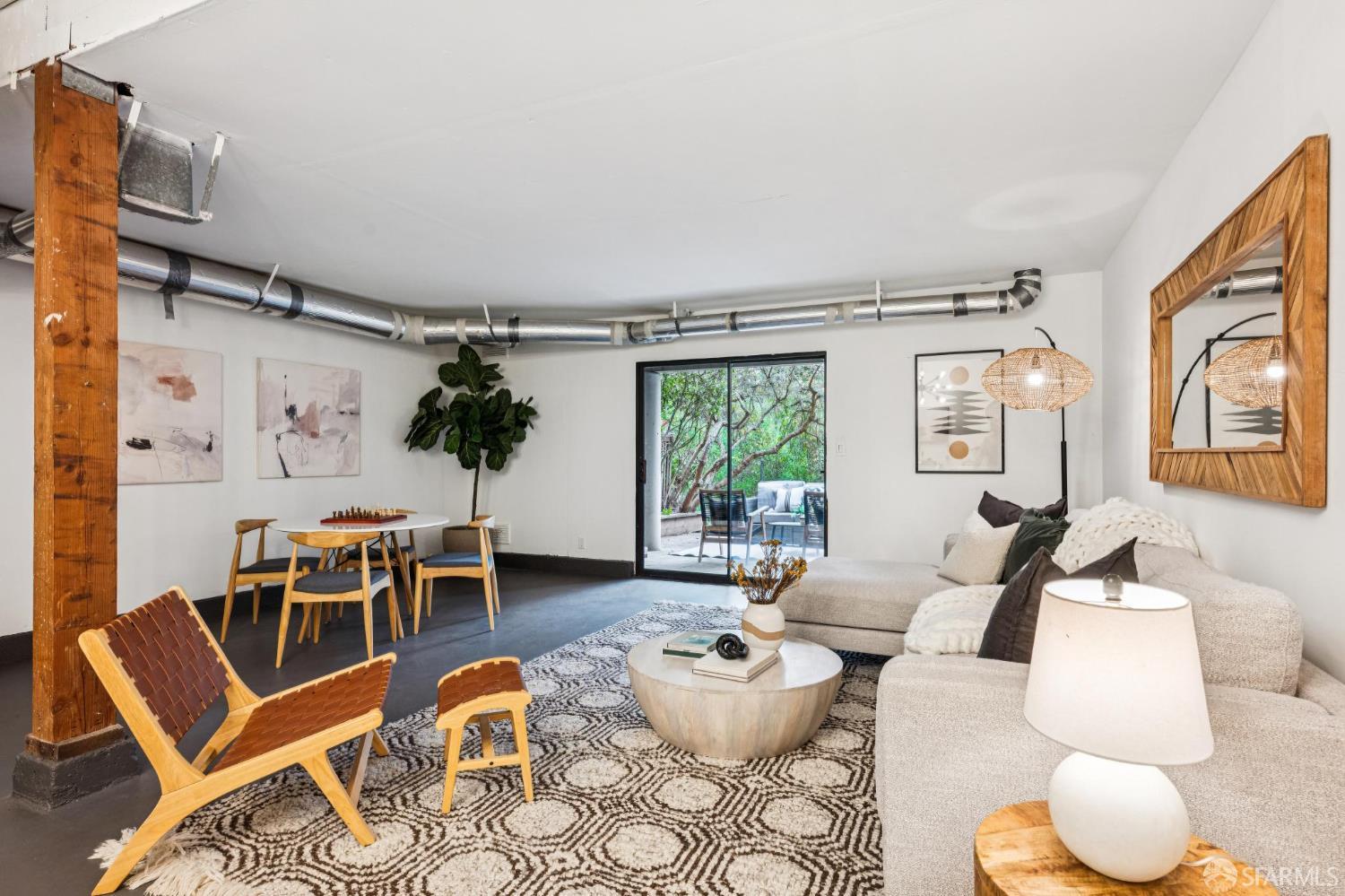 209 N Lake Merced Hills