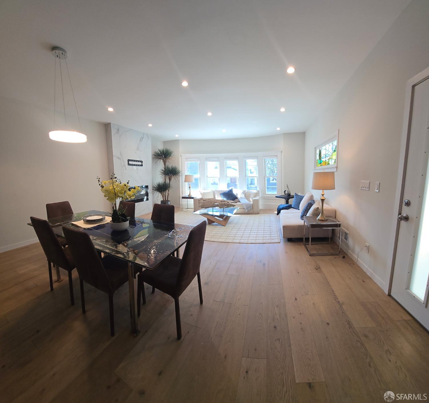 134-136A 17th Avenue