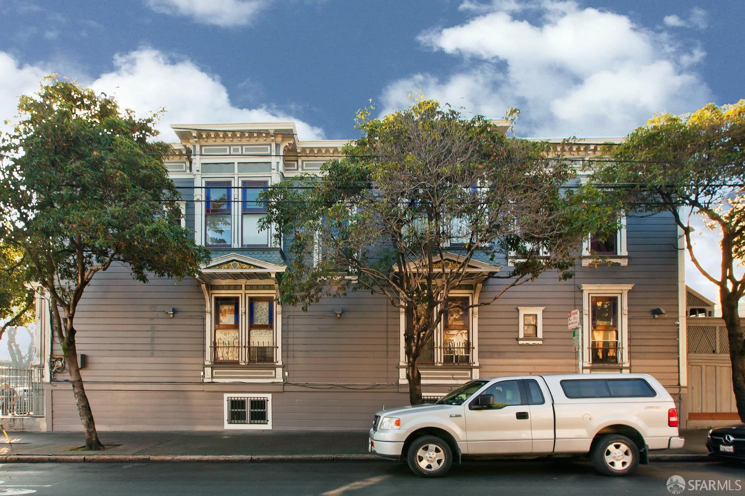 1200-1202 Treat Avenue
