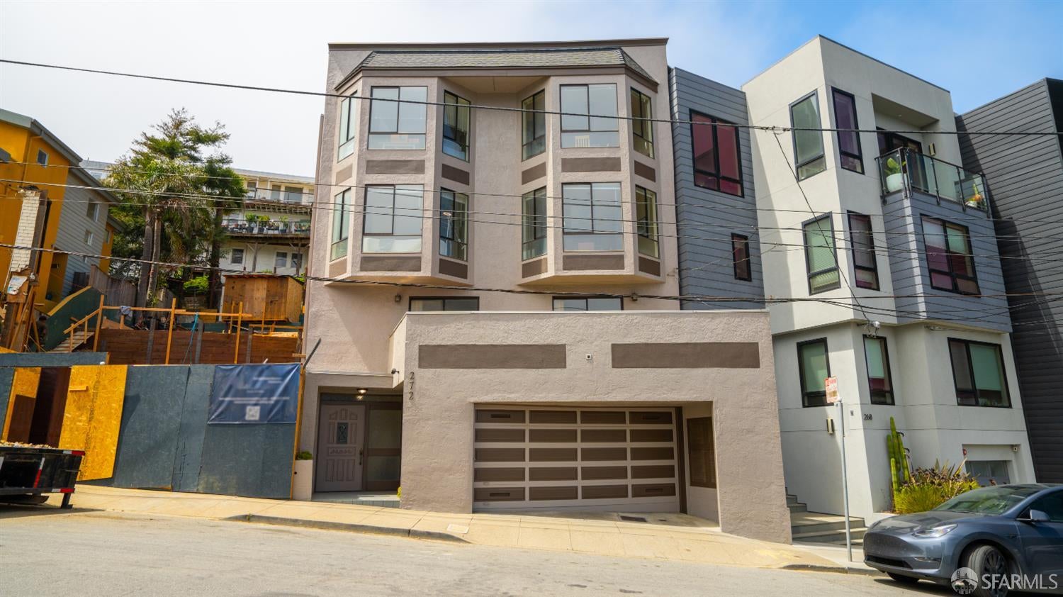 272 Grand View Avenue