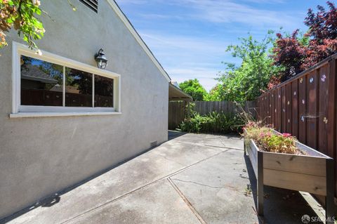 A home in San Leandro