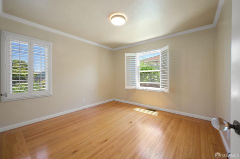 A home in San Leandro