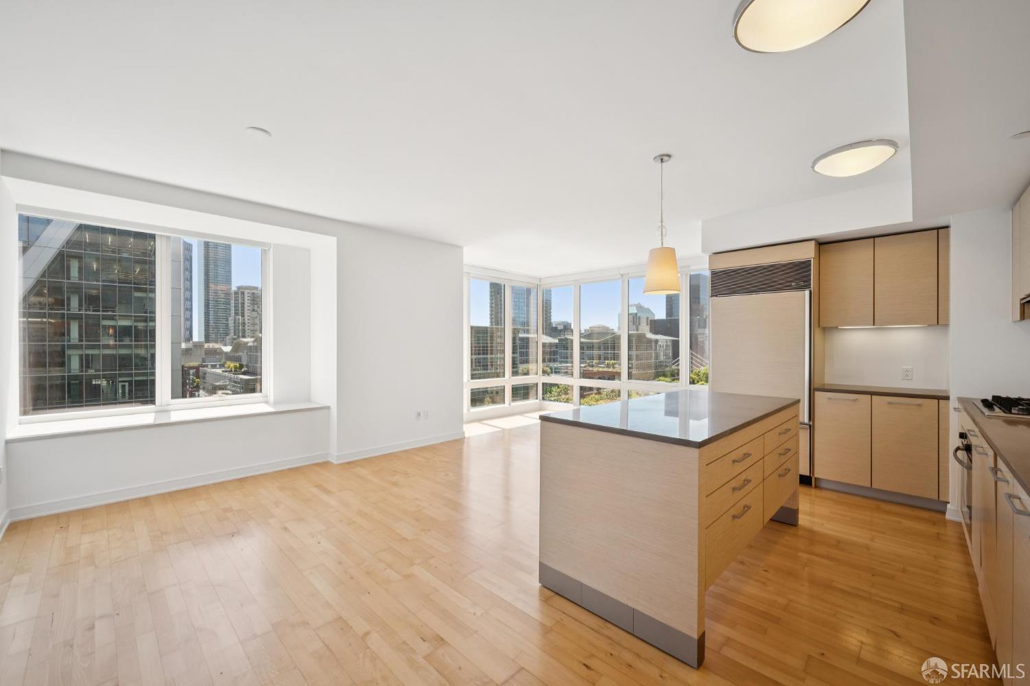 301 Mission Street 16G