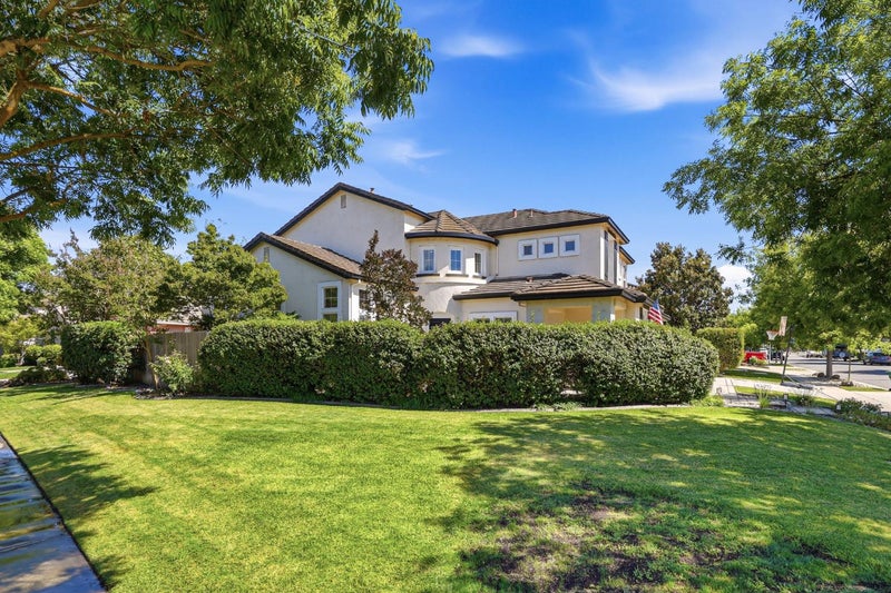 2308 Heavenly Way