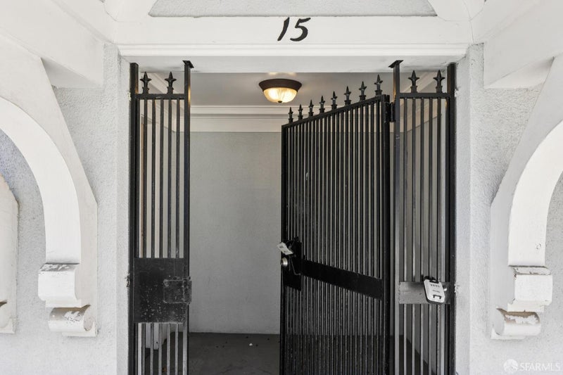 15 College Terrace