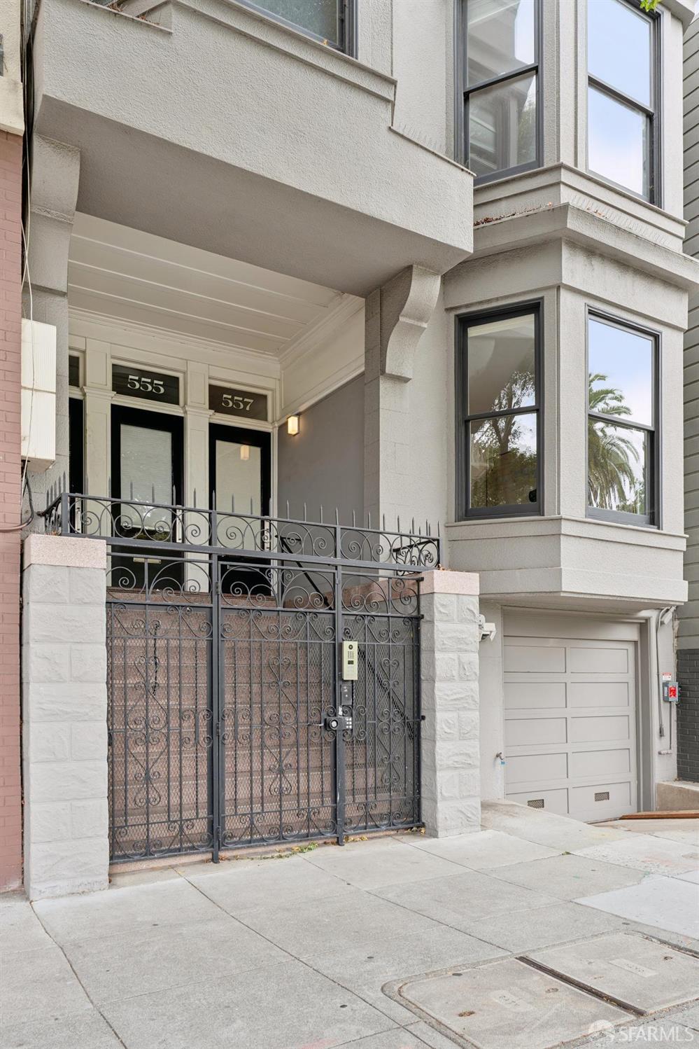 557 Dolores Street