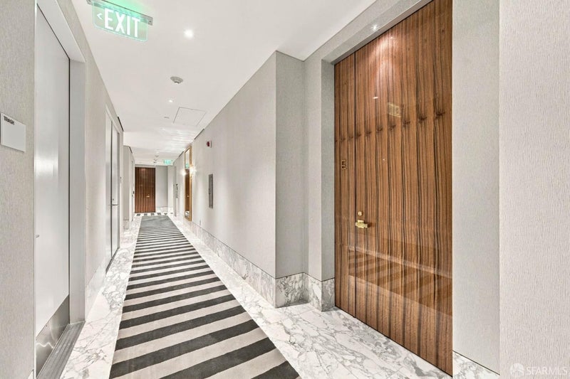 181 Fremont Street 54E