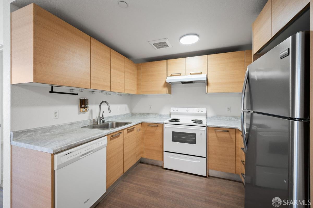 31 Page Street 503